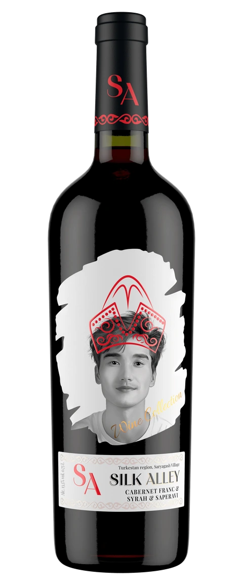 Бутылка вина «Creative Cabernet Franc / Syrah / Saperavi»